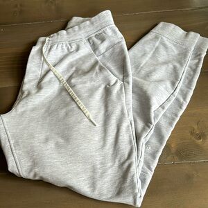 Lululemon men’s city sweat joggers